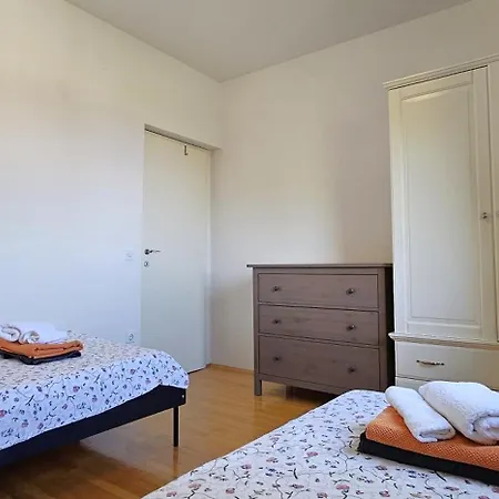 Villa Vm Sutivan
